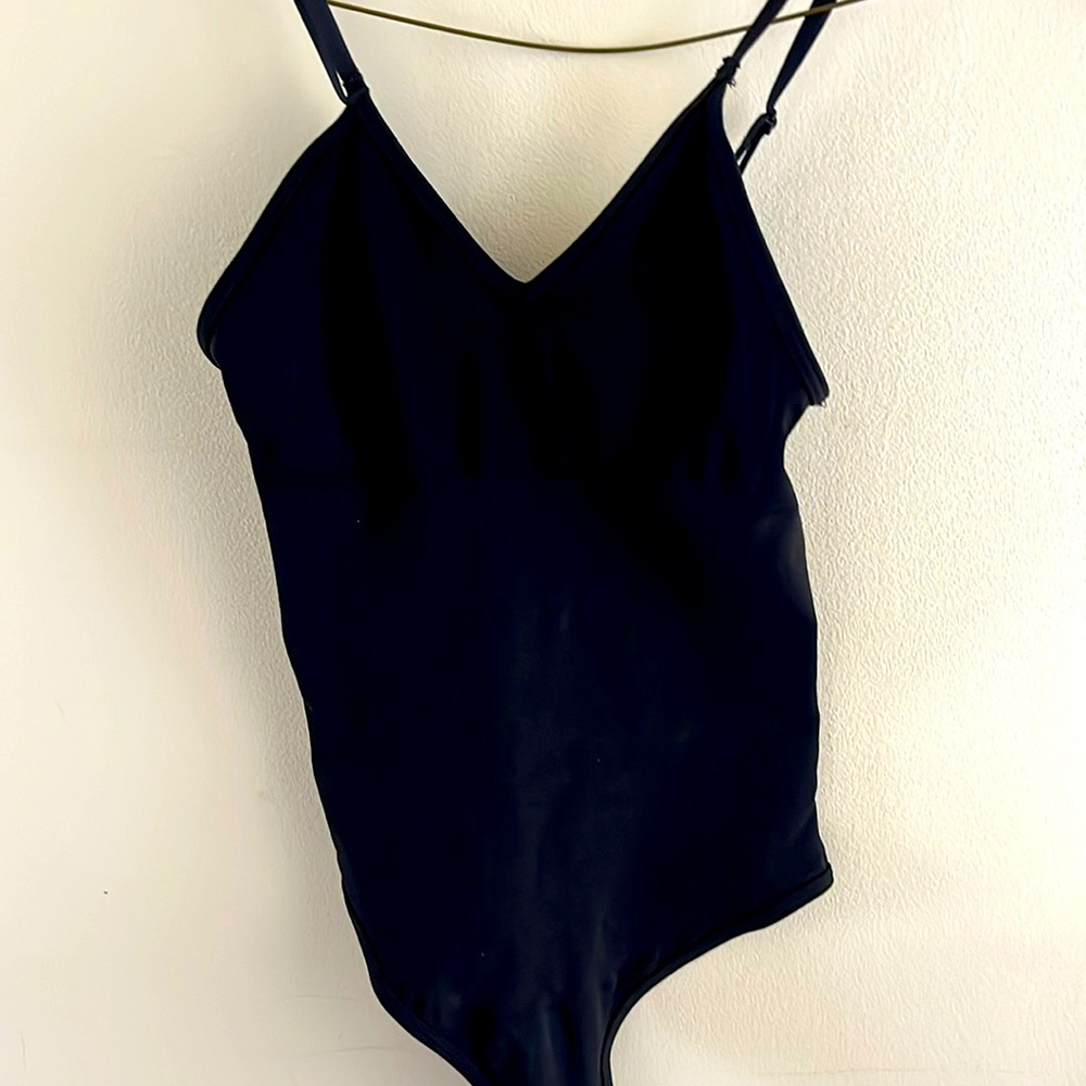 Spanx Seamless Power Thong Bodysuit. Size M